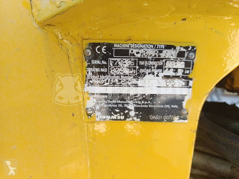 Pelle Komatsu PC80MR-5 with 2 buckets