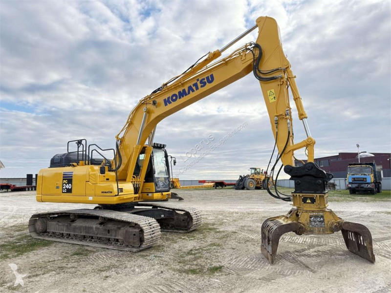 Graafmachine Komatsu LC-11