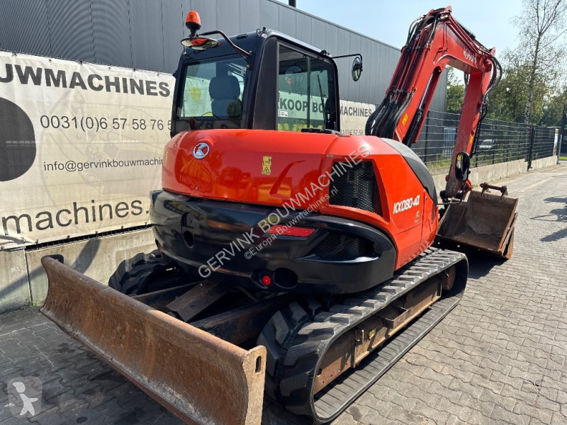 Escavadora Kubota KX 80-4