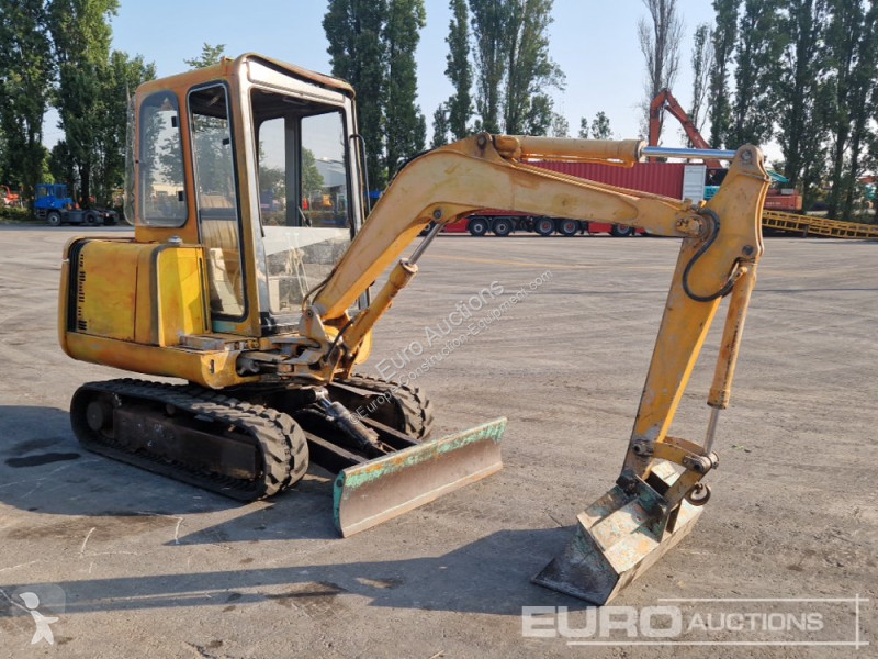 Escavadora Takeuchi