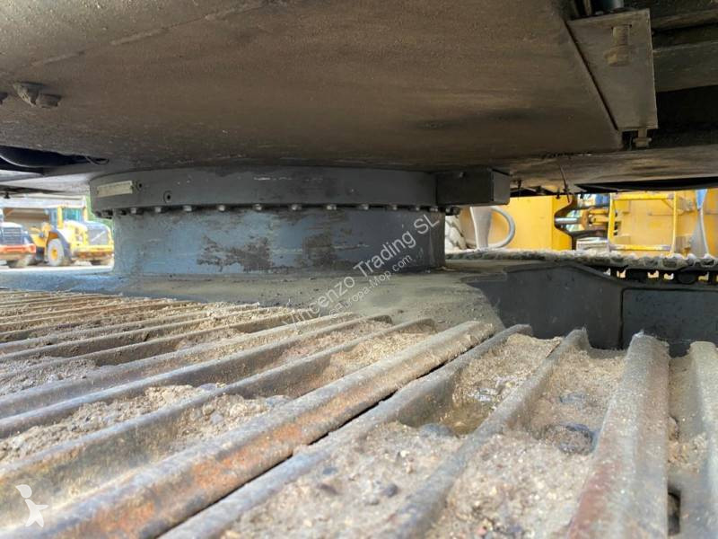 Excavadora Volvo