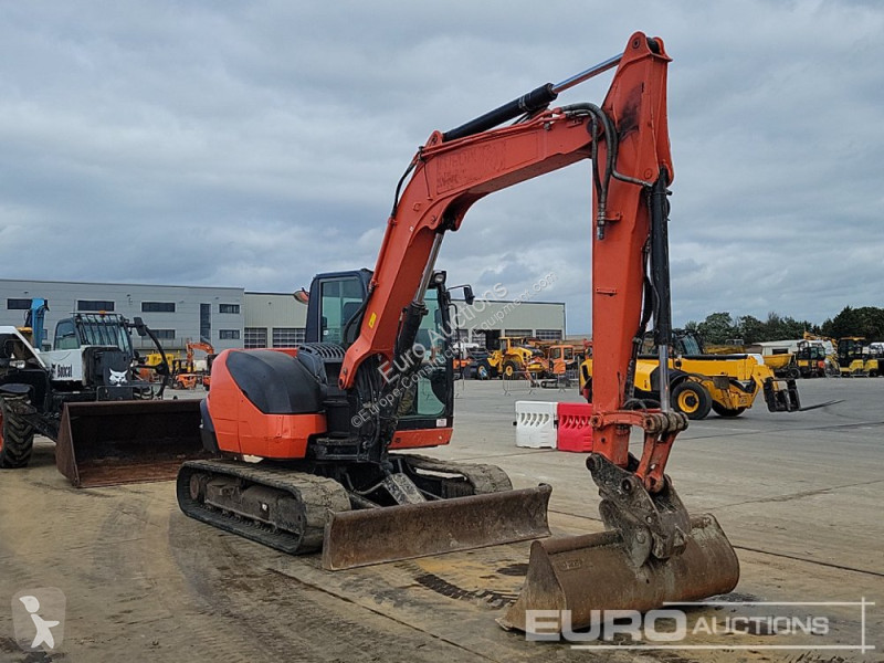 Escavatore Kubota KX080-4