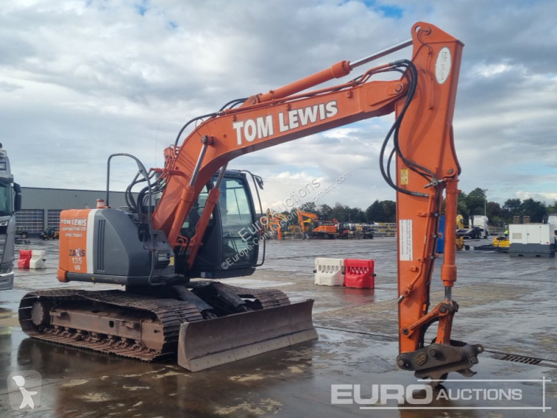 Escavatore Hitachi ZX135U5-3
