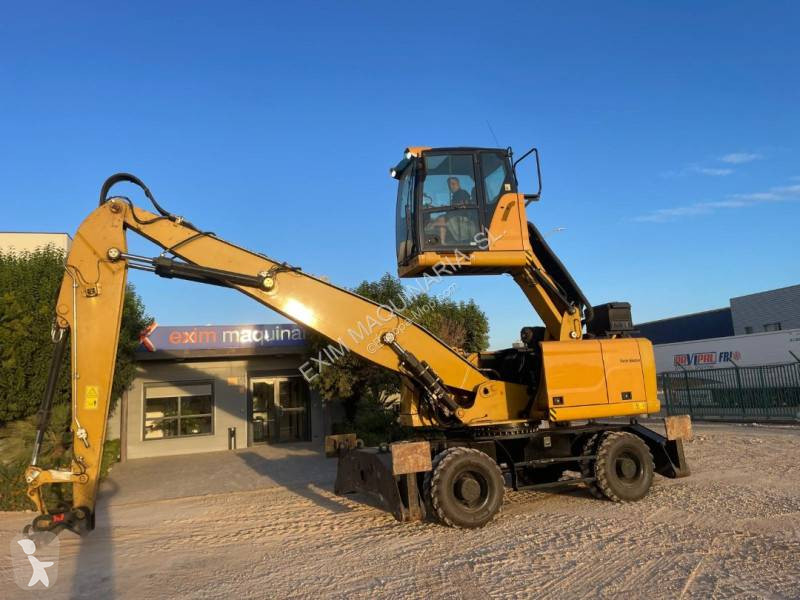 Excavator Caterpillar MH3022