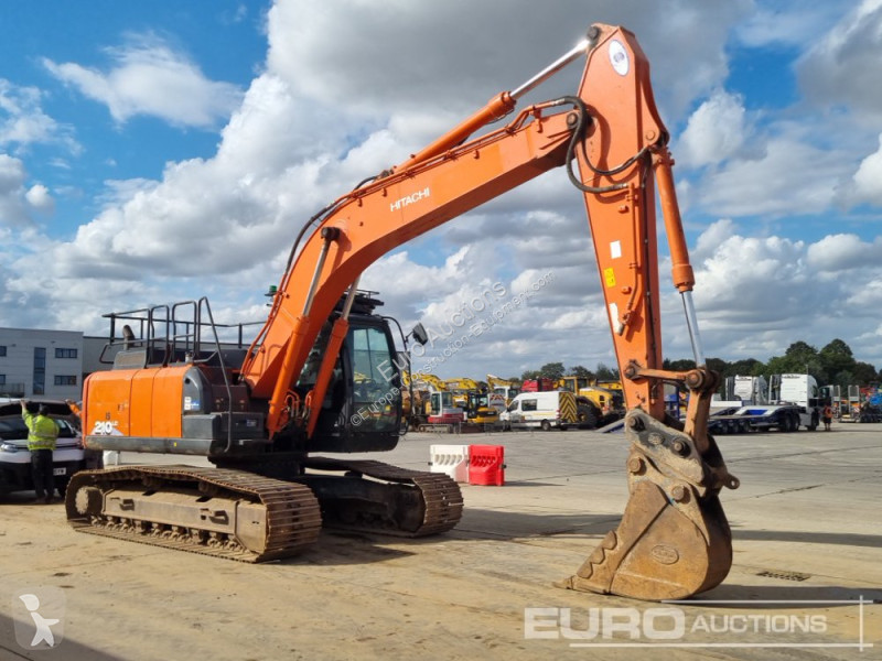 Escavadora Hitachi -6