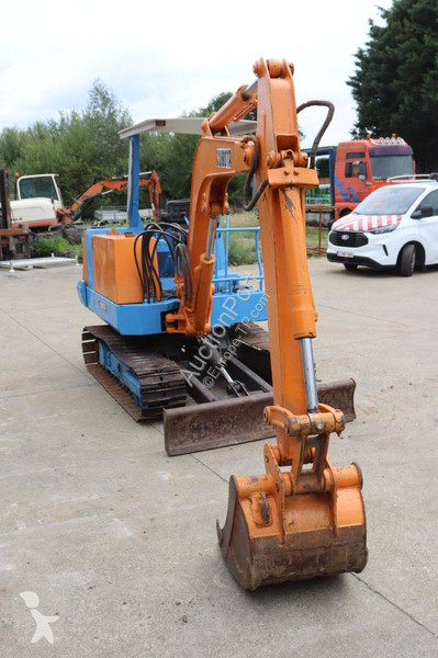 Excavadora Kubota KH-033