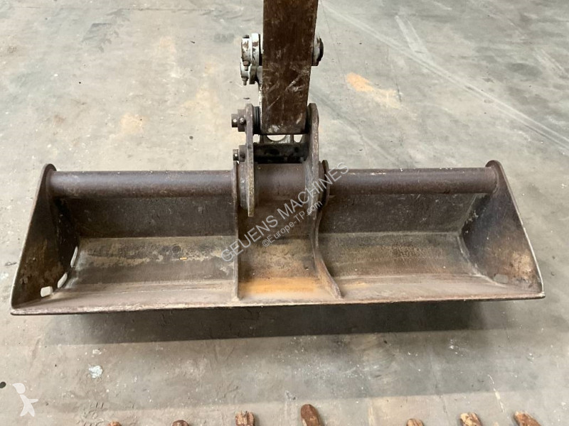 Escavadora Takeuchi
