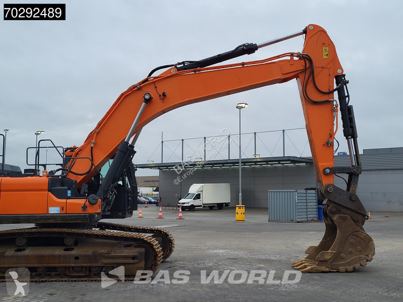 Excavadora Doosan -5