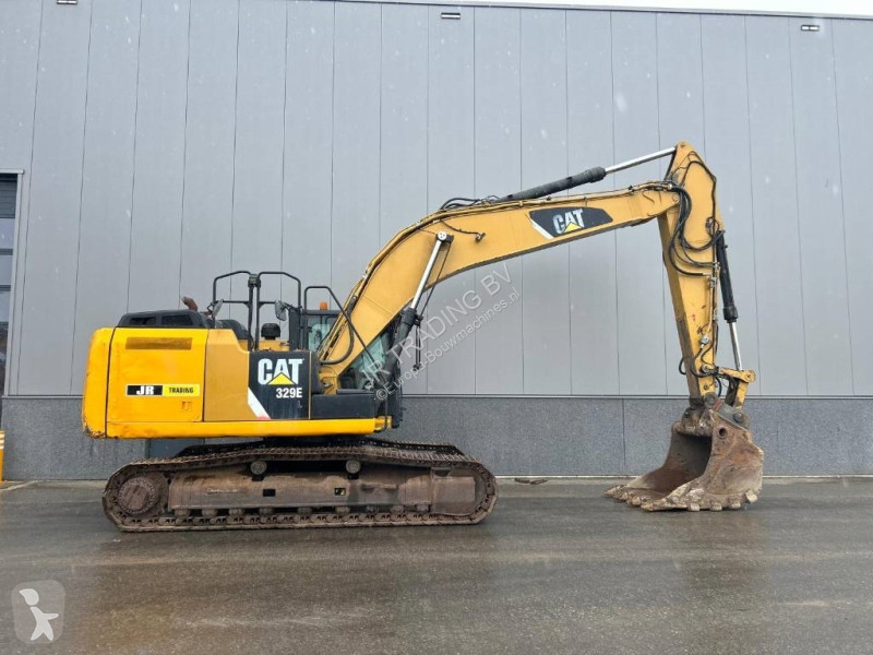Escavadora Caterpillar EL (epiroc hammer included)