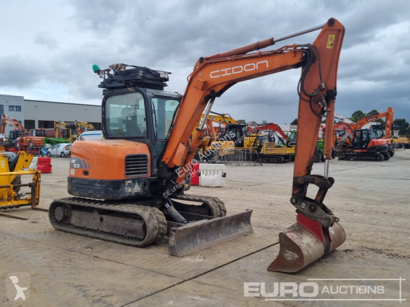 Lopatový nakládač Doosan DX63-3