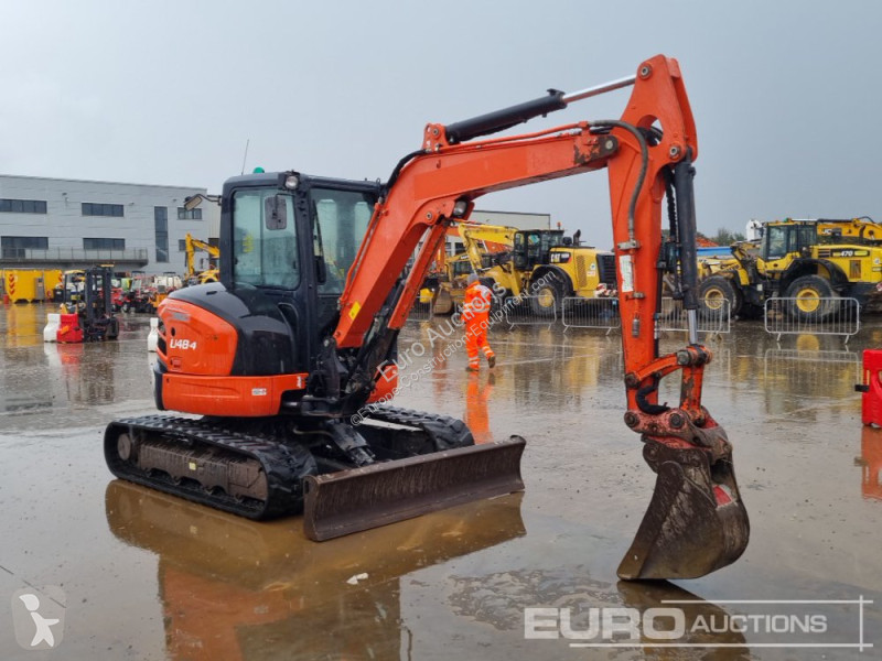 Lopatový nakládač Kubota U48-4