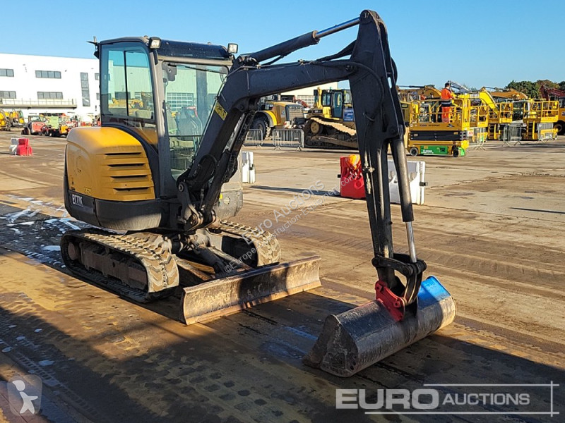 Excavator Volvo EC27C