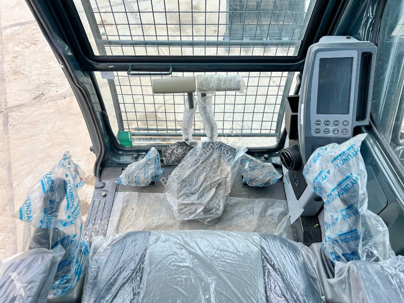 Rýpadlo Hyundai R140L - New / Unused