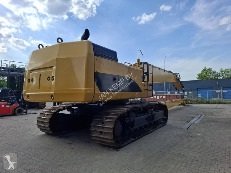 Lopatový nakládač Caterpillar 374 D L