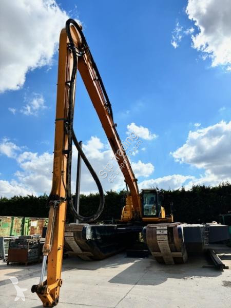 Lopatový nakládač JCB BIGFLOAT 220LC