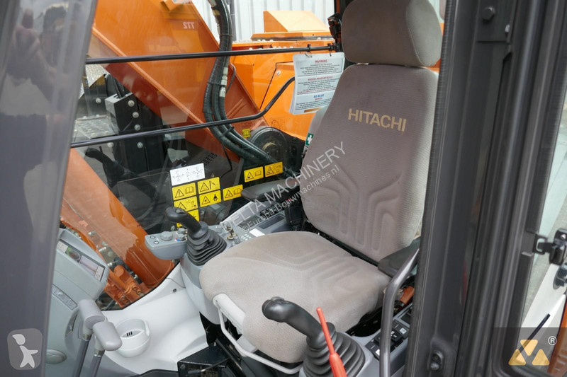Rýpadlo Hitachi