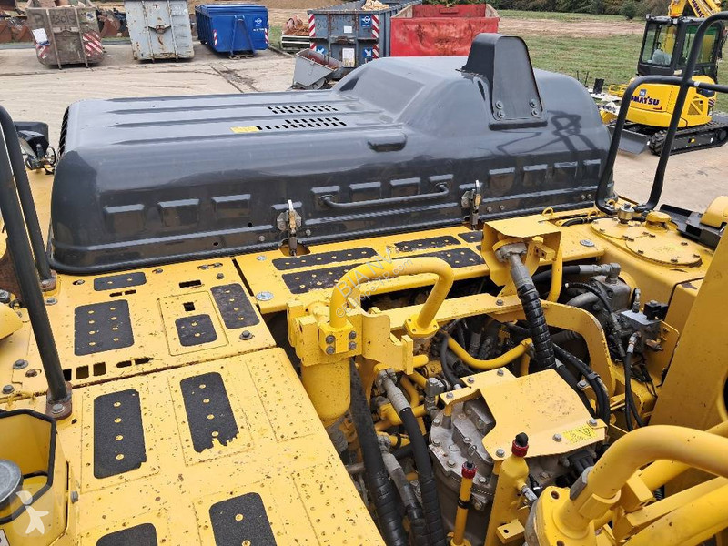 جرافة Komatsu HB365LC-3 Hybrid