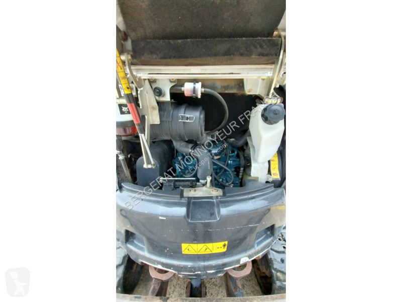 Excavator Bobcat E27