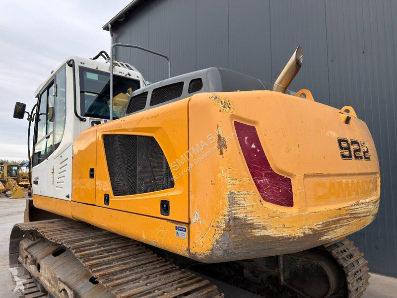 جرافة Liebherr R922 SLC