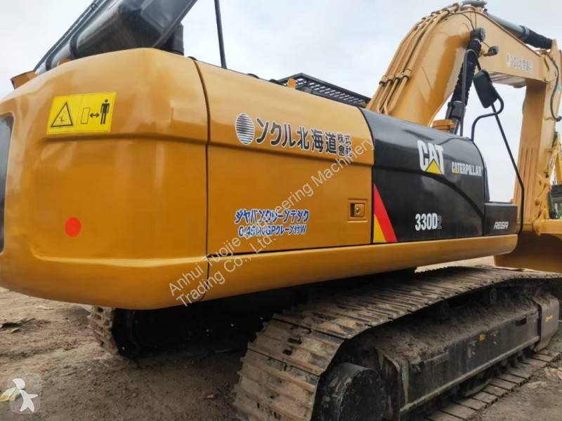 Rýpadlo Caterpillar 330D2L