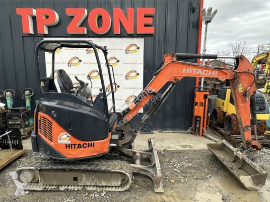 Rýpadlo Hitachi zx29u-3 balancier long à 18 500...