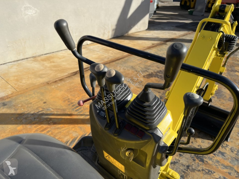 Escavatore Yanmar