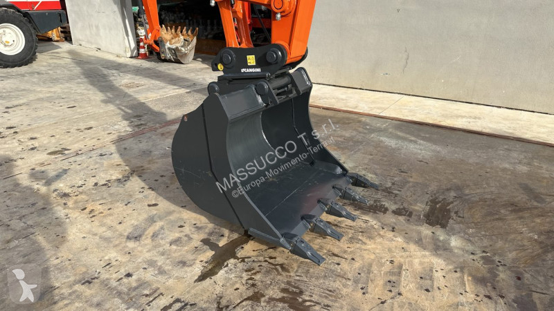 Escavatore Hitachi ZX95USB-7
