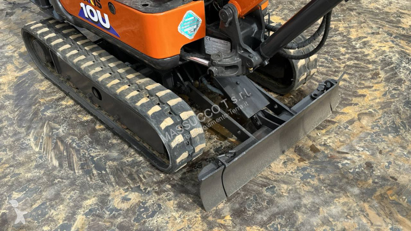 Rýpadlo Hitachi