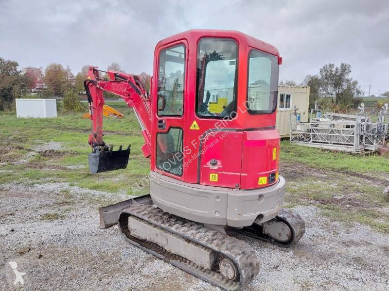 Rýpadlo Bobcat E25