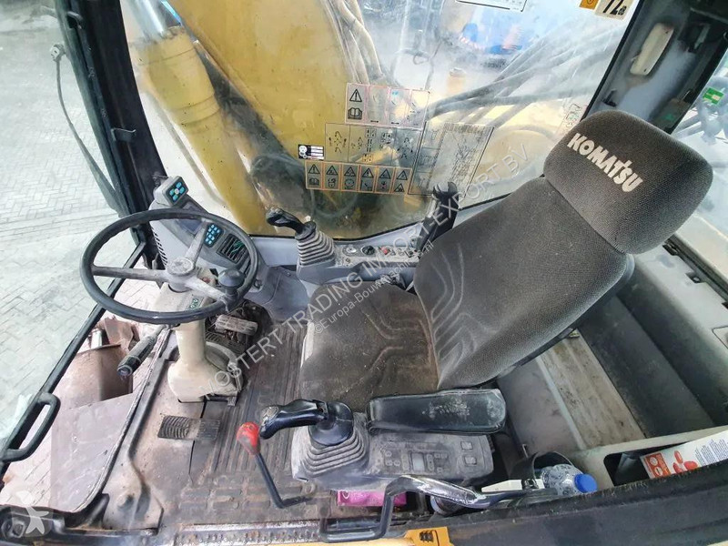 جرافة Komatsu K Komatsu PW180 Mobile Excavator...
