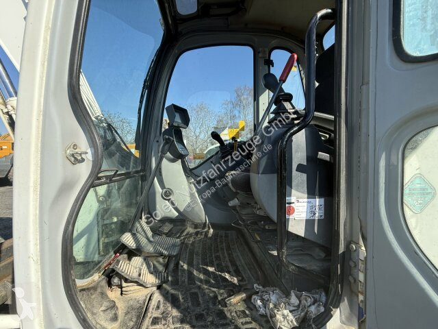 جرافة New Holland E80 BMSR-2 Kettenbagger 8,6...