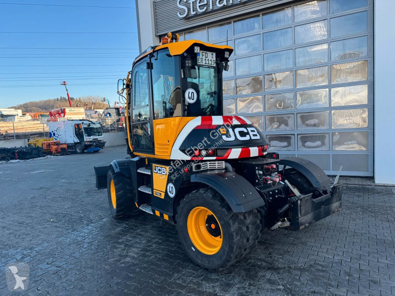 جرافة JCB Pro / Skid-Steer-Aufnahme / 375h / 2024