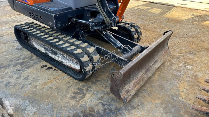 Rýpadlo Hitachi CLR