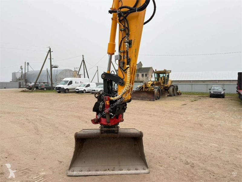 جرافة Hyundai Robex 140 W-7A ROTOTILT