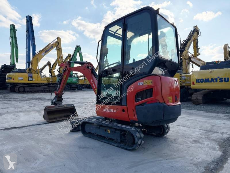 Lopatový nakládač Kubota KX016-4