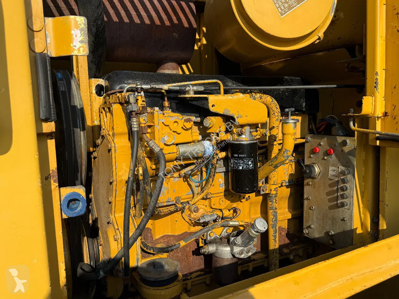 جرافة Caterpillar 938F Wheelloader Full...