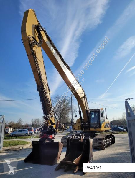 Escavatore Caterpillar