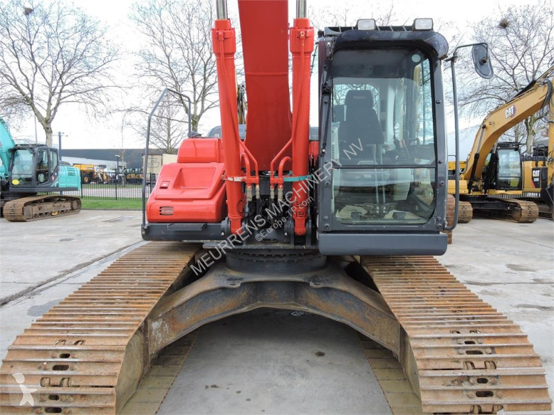 جرافة Kobelco SK210