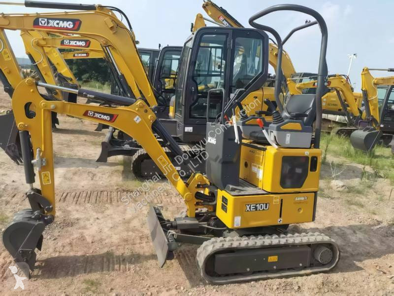 جرافة XCMG XE10U