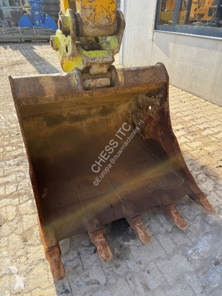 جرافة Komatsu 148-11 - 148 - 140 -