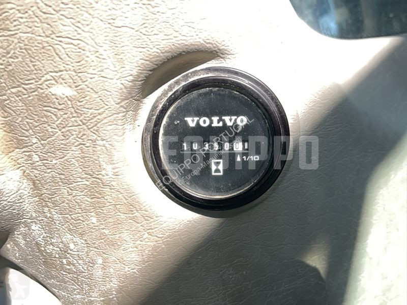Rýpadlo Volvo without bucket without Oilquick