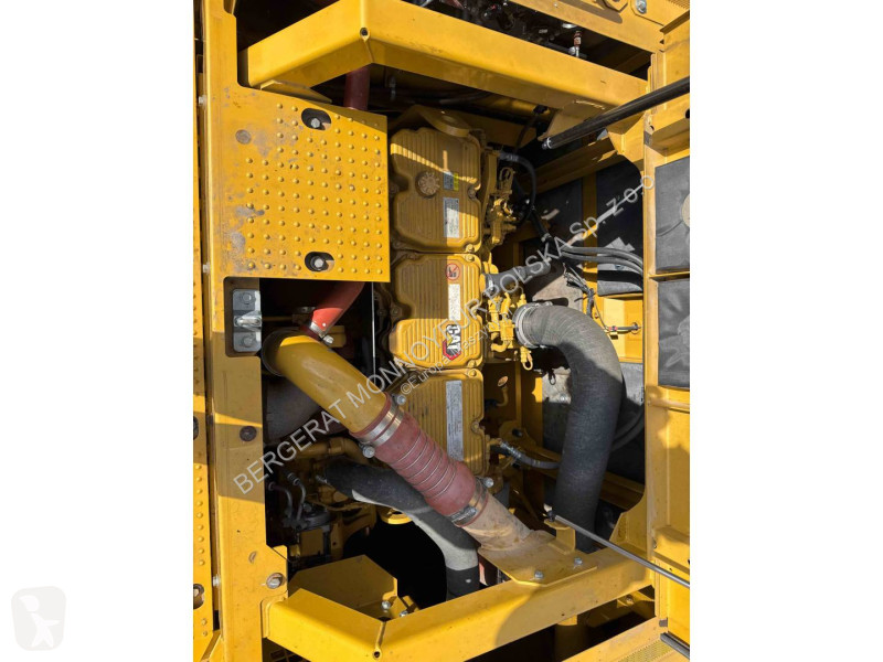 Graafmachine Caterpillar 374