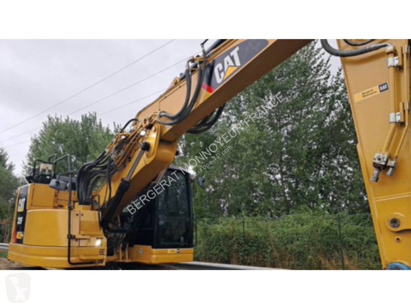 Graafmachine Caterpillar 325F CR
