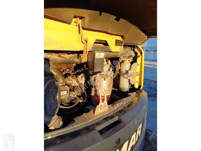 جرافة Yanmar B7 SIGMA