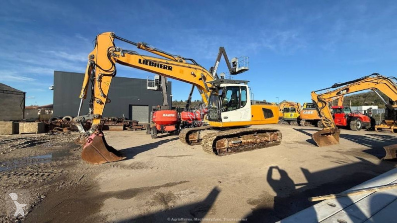 جرافة Liebherr R916