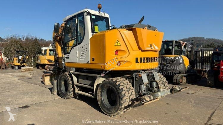 جرافة Liebherr