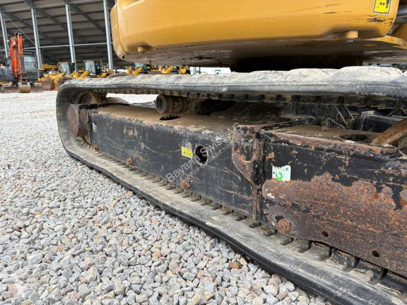 جرافة Caterpillar 3035E2