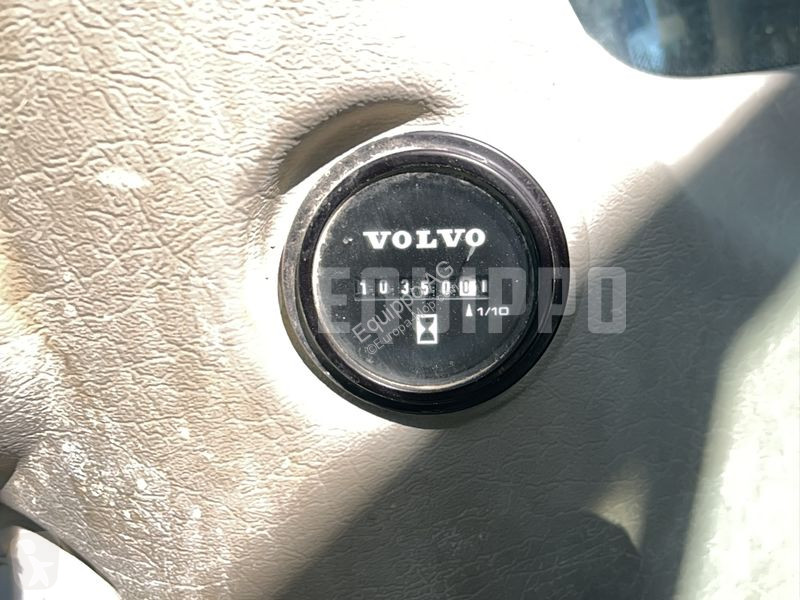Rýpadlo Volvo without bucket without Oilquick
