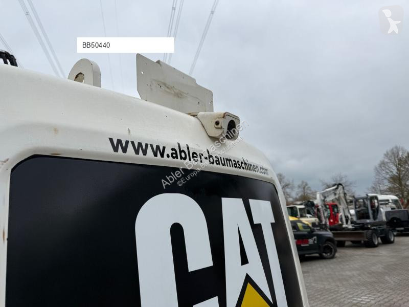 جرافة Caterpillar D