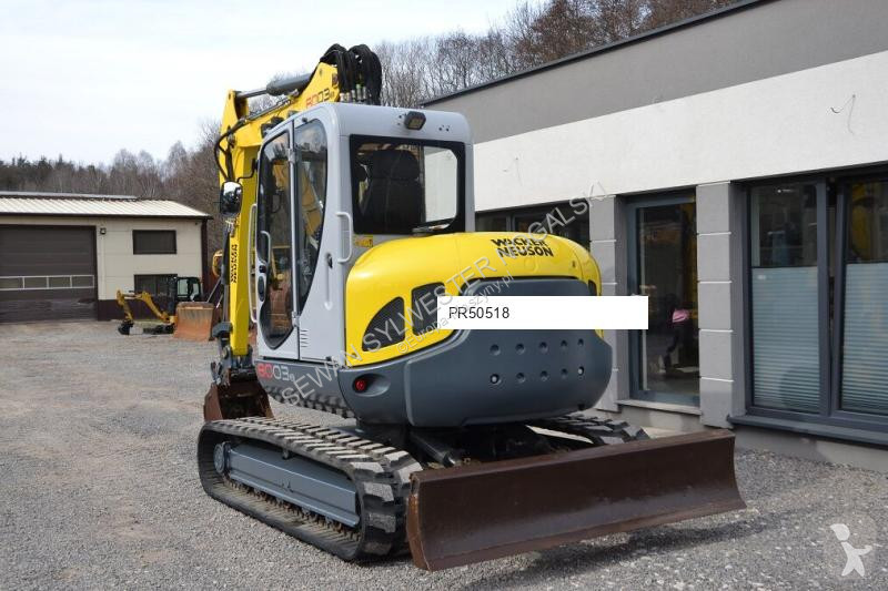 جرافة Wacker Neuson